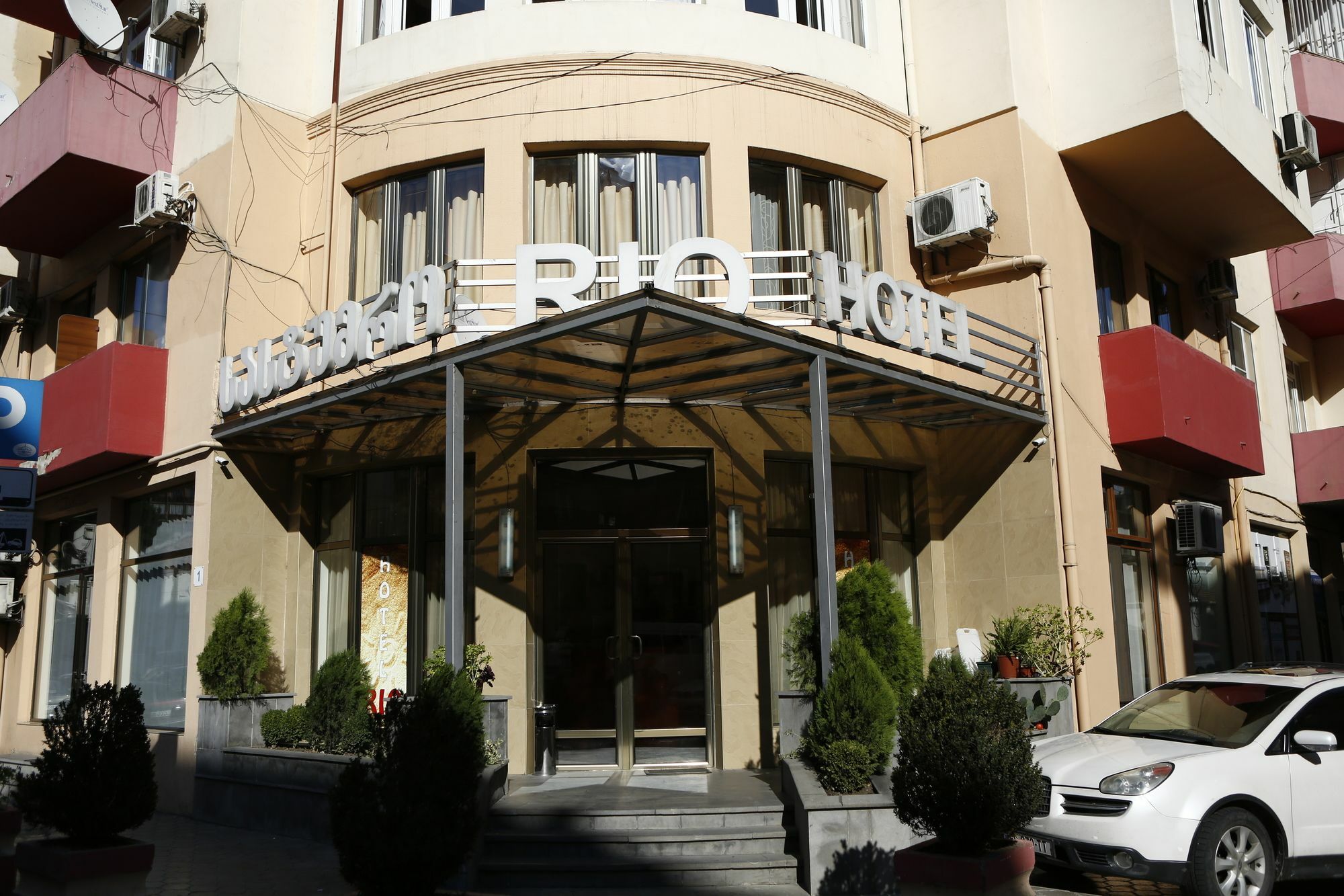 Rio Hotel Tbilisi Buitenkant foto
